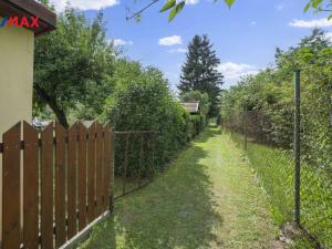 Prodej zahrady, Dvůr Králové nad Labem, 338 m2