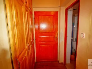 Pronájem bytu 1+1, Karlovy Vary, Jízdárenská, 42 m2
