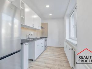 Pronájem bytu 1+kk, Frýdek-Místek, Jana Švermy, 35 m2