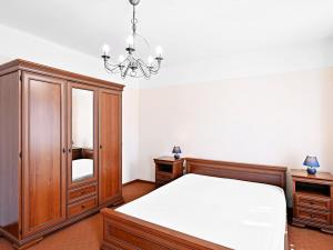 Prodej vícegeneračního domu, Nové Hamry, 560 m2
