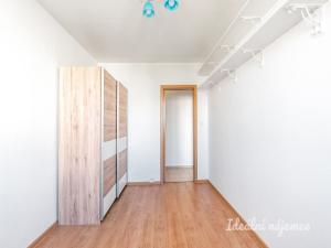 Prodej bytu 2+kk, Praha - Ruzyně, Ciolkovského, 41 m2