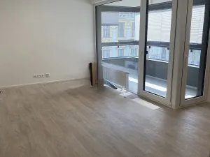 Pronájem bytu 2+kk, Praha, Plzeňská, 57 m2
