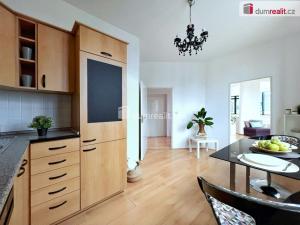 Pronájem bytu 2+1, Praha - Smíchov, Holečkova, 100 m2