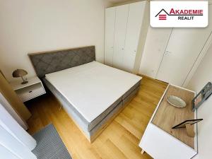 Prodej bytu 3+kk, Praha - Smíchov, Podbělohorská, 99 m2