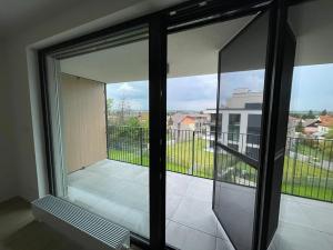 Pronájem bytu 1+kk, Praha - Štěrboholy, K učilišti, 39 m2