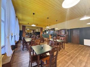 Pronájem restaurace, Jablonec nad Nisou, Lidická, 220 m2