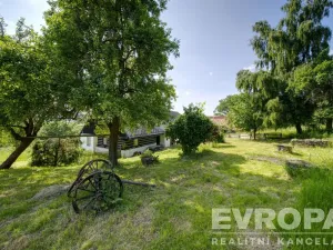 Prodej pole, Čachrov, okres klatovy, Zahrádka, 80759 m2