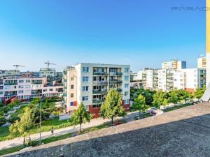 Pronájem bytu 2+kk, Praha - Hlubočepy, Voskovcova, 49 m2