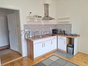 Pronájem bytu 2+1, Olomouc, U Morávky, 66 m2