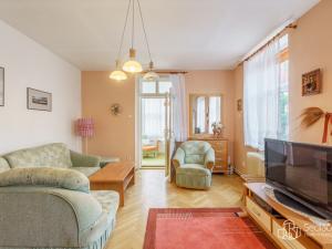Prodej bytu 4+1, Karlovy Vary, Brožíkova, 128 m2