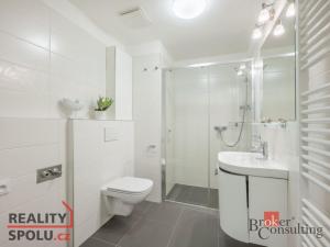 Prodej bytu 1+kk, Praha - Uhříněves, náměstí Bratří Jandusů, 32 m2