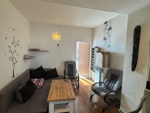 Pronájem bytu 3+1, Jirkov, Ervěnická, 52 m2