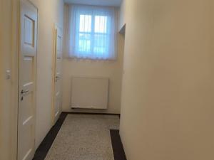 Pronájem bytu 2+kk, Pardubice, Staňkova, 64 m2