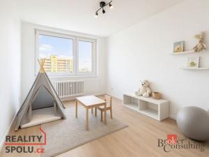Prodej bytu 3+1, Kladno - Kročehlavy, Litevská, 91 m2