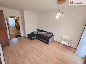 Prodej bytu 3+1, Praha - Prosek, Veltruská, 62 m2