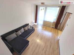 Prodej bytu 3+1, Praha - Prosek, Veltruská, 62 m2