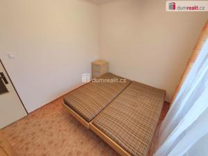 Prodej bytu 3+1, Praha - Prosek, Veltruská, 62 m2