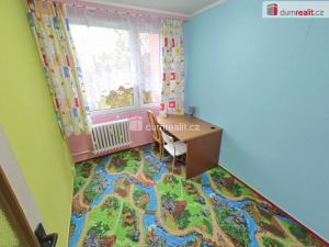 Prodej bytu 3+1, Praha - Prosek, Veltruská, 62 m2