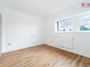 Pronájem bytu 3+kk, Jihlava, Na Nivách, 63 m2