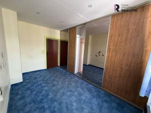Prodej bytu 4+1, Karlovy Vary, Moskevská, 88 m2