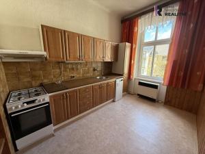 Prodej bytu 4+1, Karlovy Vary, Moskevská, 88 m2