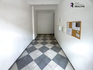 Prodej bytu 4+1, Karlovy Vary, Moskevská, 88 m2