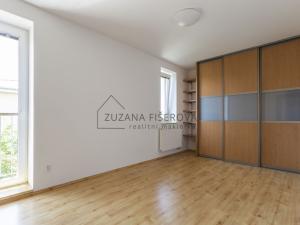 Pronájem bytu 2+kk, Praha, Lolkova, 60 m2