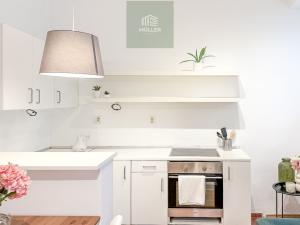 Prodej bytu 3+kk, Praha - Bubeneč, Jugoslávských partyzánů, 50 m2