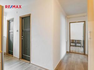 Pronájem bytu 2+1, Jindřichův Hradec, Tovární, 58 m2