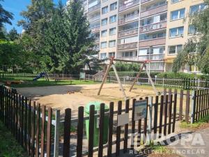 Prodej bytu 3+1, Praha - Prosek, Jetřichovická, 74 m2