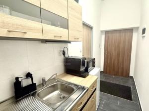 Pronájem kanceláře, Ostrava, Nádražní, 75 m2