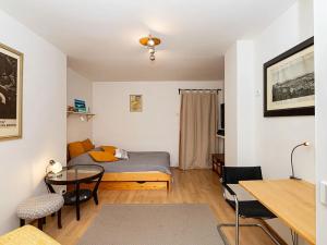 Pronájem bytu 1+1, Praha - Nusle, Na bitevní pláni, 36 m2