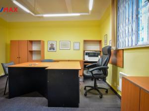 Pronájem kanceláře, Praha - Bubeneč, Bubenečská, 49 m2