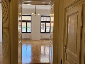 Pronájem kanceláře, Praha - Nové Město, Štěpánská, 63 m2