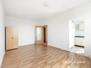 Pronájem bytu 1+kk, Praha - Troja, Mazurská, 30 m2