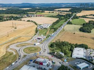 Pronájem obchodního prostoru, Benešov - Pomněnice, 100 m2
