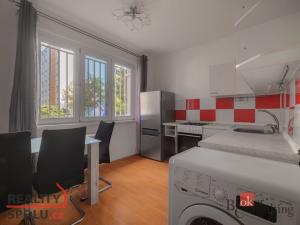 Prodej bytu 1+1, Kladno - Kročehlavy, Ukrajinská, 40 m2