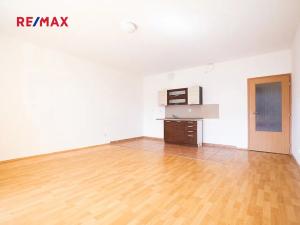 Prodej bytu 1+kk, Praha - Kyje, Federova, 42 m2