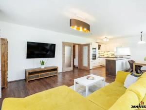 Prodej rodinného domu, Veleň, Sněžná, 144 m2