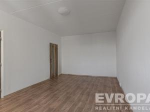 Prodej bytu 3+1, Plzeň - Severní Předměstí, Elišky Krásnohorské, 80 m2