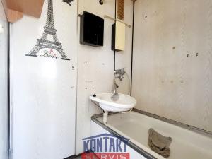 Prodej bytu 1+1, Kaplice, Míru, 43 m2