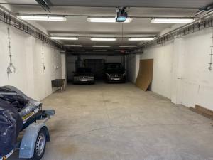 Pronájem obchodního prostoru, Polepy, 1200 m2