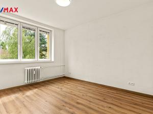 Prodej bytu 3+kk, Pardubice - Zelené Předměstí, Benešovo náměstí, 57 m2