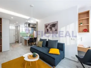 Pronájem bytu 2+kk, Praha - Libeň, U školičky, 42 m2