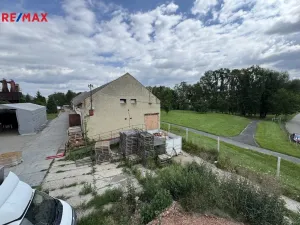 Prodej výrobních prostor, Věžky, 2322 m2