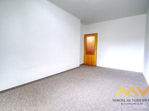 Prodej bytu 3+1, Hradec Králové - Třebeš, Pod Zámečkem, 80 m2