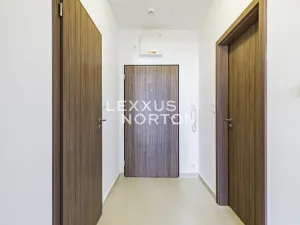 Pronájem bytu 2+kk, Praha - Střížkov, Zakšínská, 51 m2