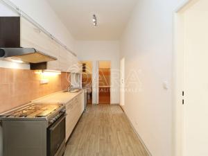 Pronájem bytu 2+1, Praha - Břevnov, Bělohorská, 60 m2