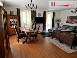 Prodej rodinného domu, Zlatá Koruna - Plešovice, 334 m2