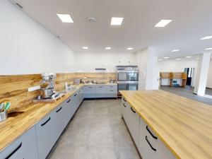 Pronájem restaurace, Příbram, Březnická, 144 m2